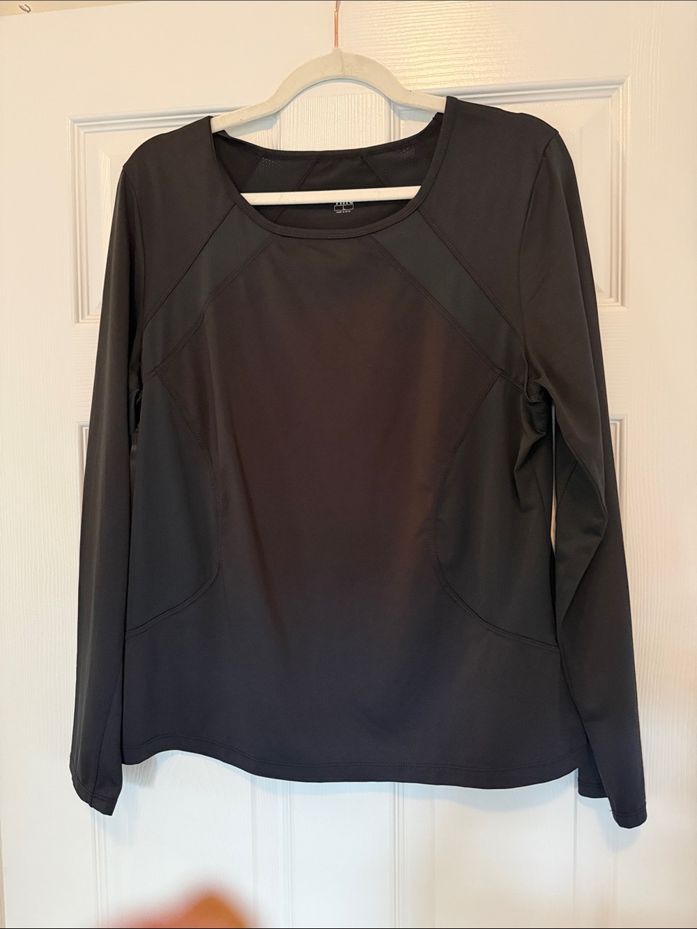 Tail Black Long Sleeve Performance Tee